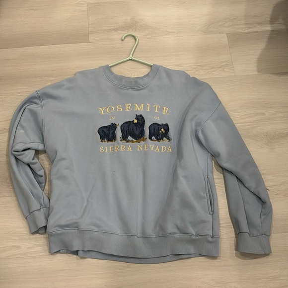 Brandy Melville crewneck - Picture 1 of 3